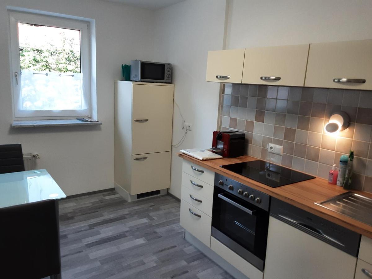 Apartment - Ferienwohnung 1 Treffen Am Ossiachersee エクステリア 写真