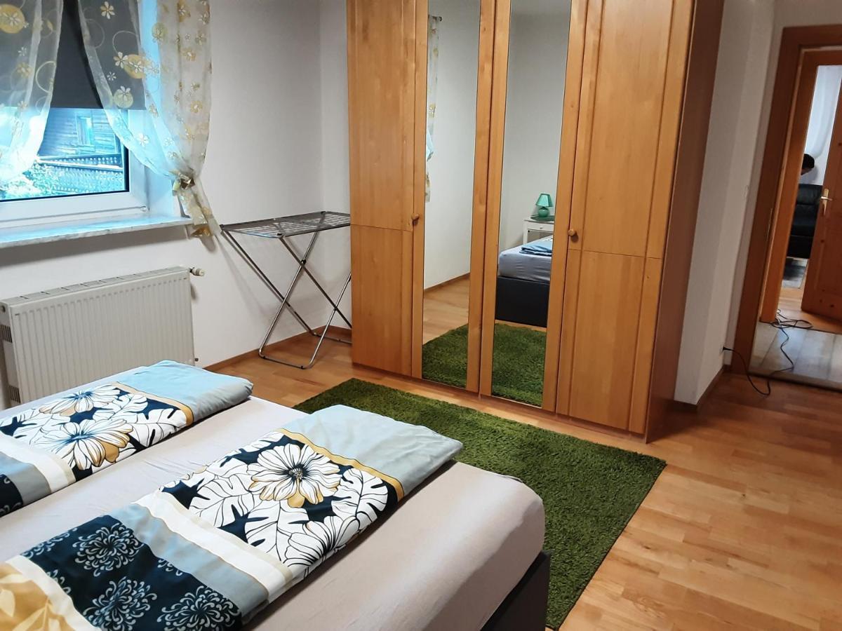 Apartment - Ferienwohnung 1 Treffen Am Ossiachersee エクステリア 写真